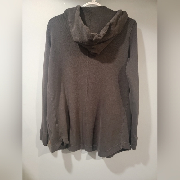 Tentree Cardigan - Picture 2 of 6